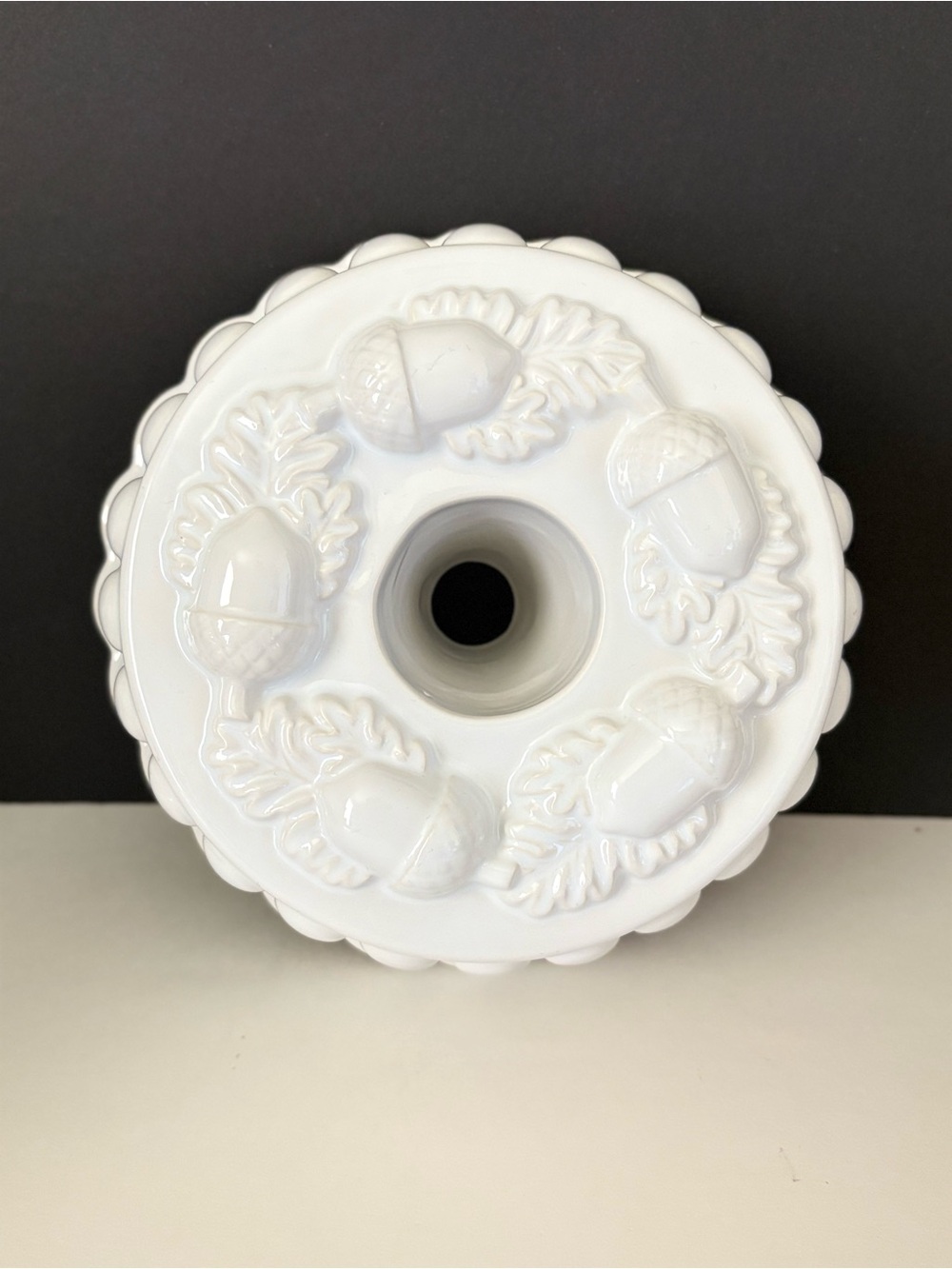 Williams Sonoma White Ceramic Acorn Cranberry Mold Pan Ring Thanksgiving Fall